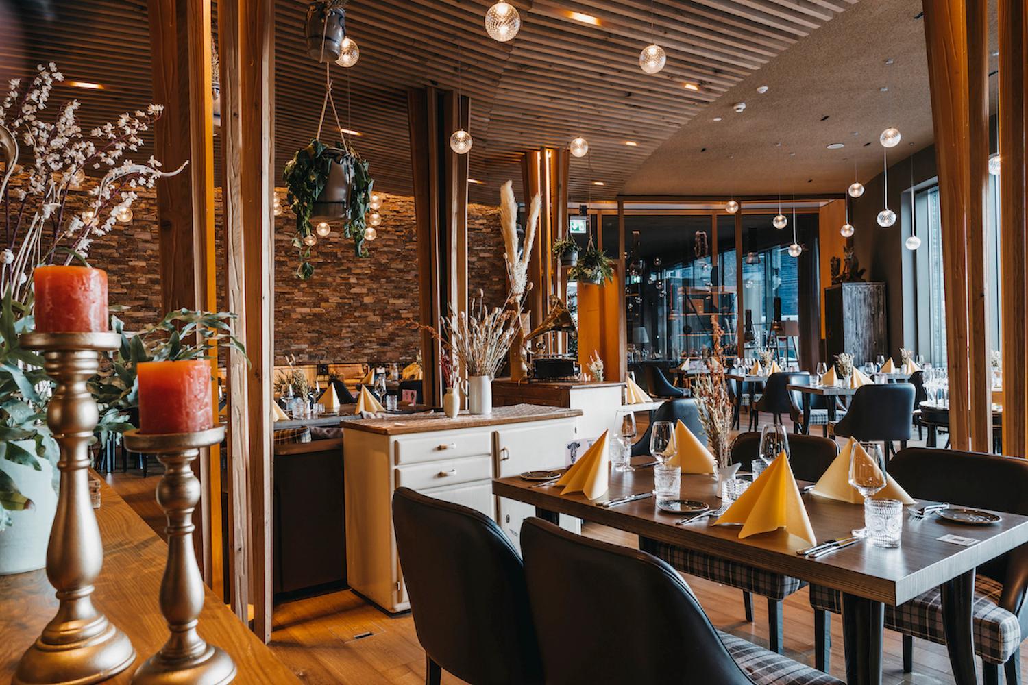 Peaks Place Apartments & SPA