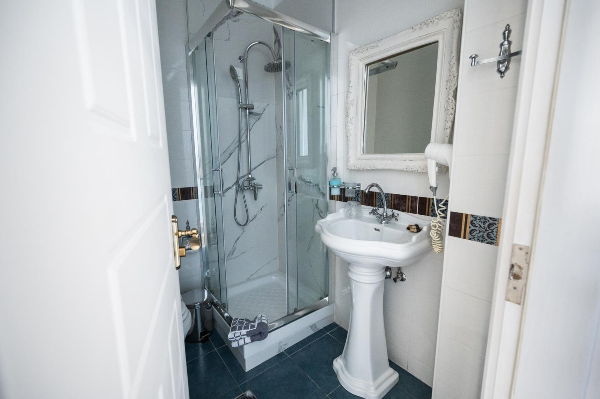 Boutique Hotel Anagennisis