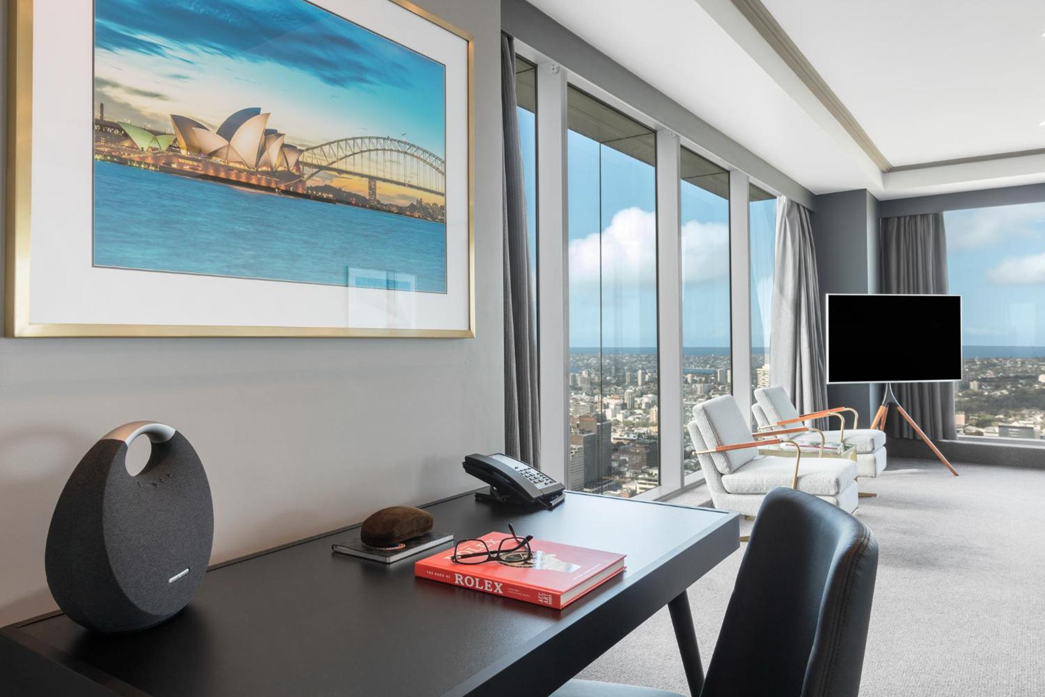 Meriton Suites World Tower, Sydney