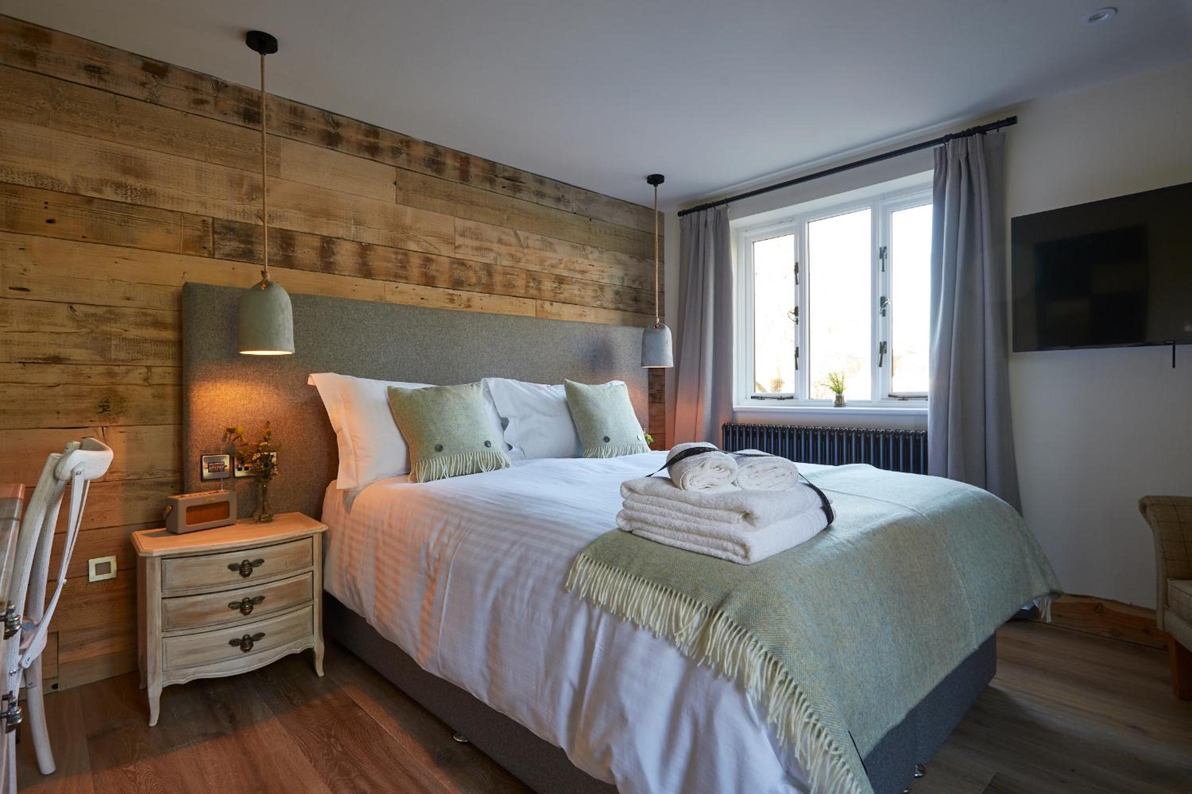 Wild Thyme & Honey - Cirencester-Cotswolds