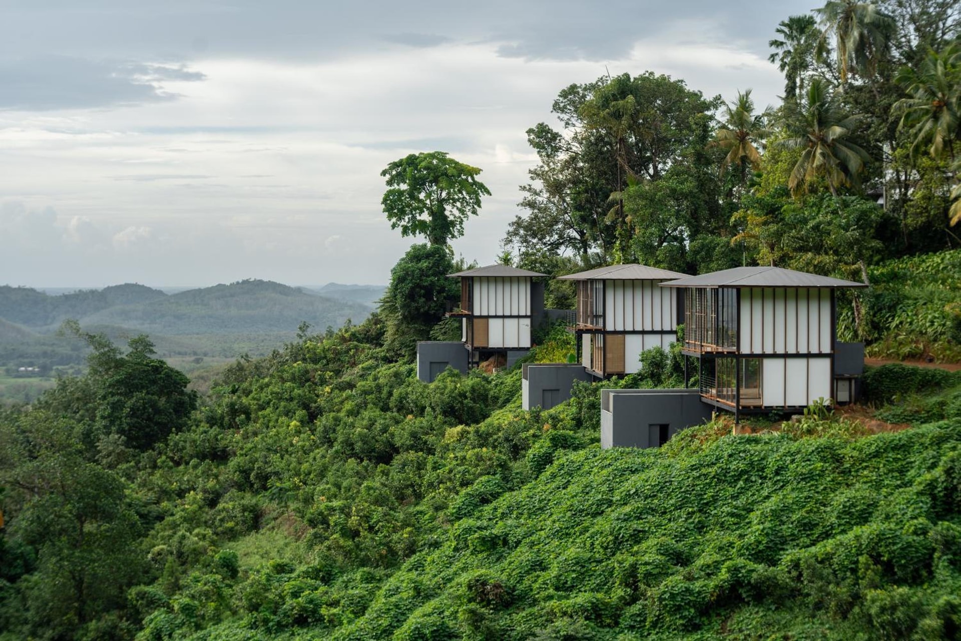 Glenross Living - A Collection of 7 Private Pool Villas and 3 Colonial Suites