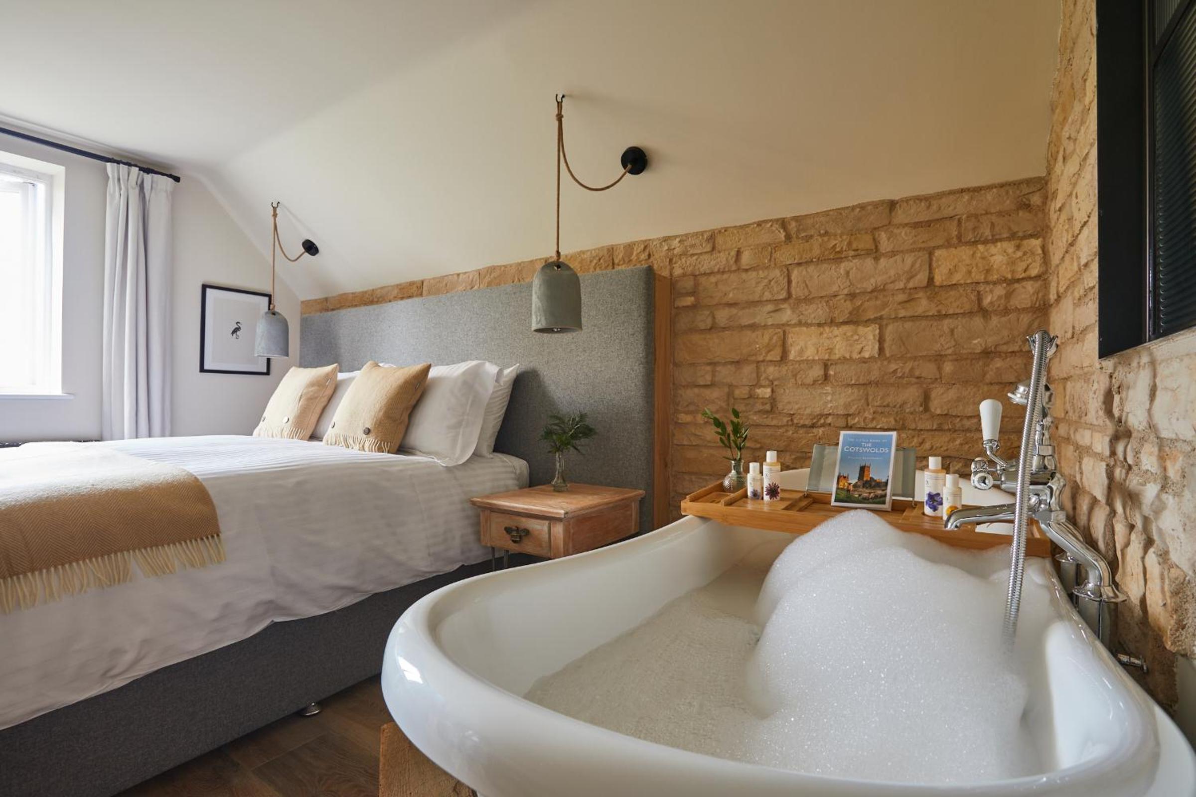Wild Thyme & Honey - Cirencester-Cotswolds