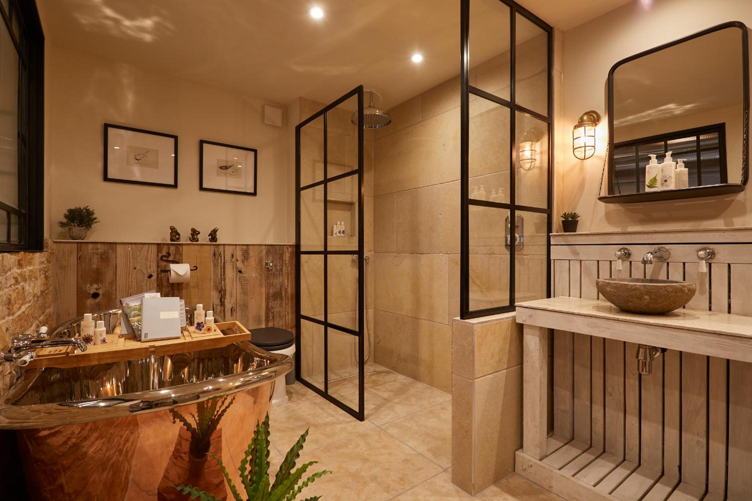 Wild Thyme & Honey - Cirencester-Cotswolds