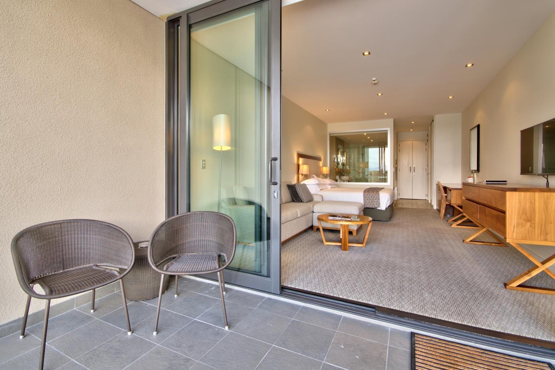 The Rees Hotel & Luxury Apartments