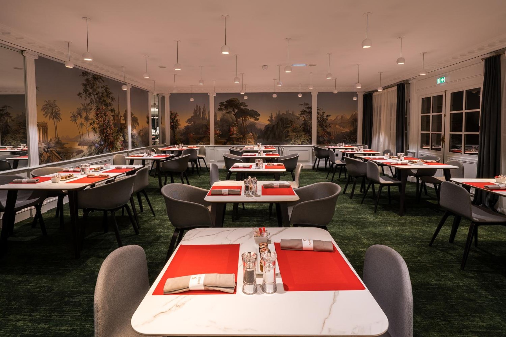 Aigle Noir Hotel Fontainebleau - MGallery Collection