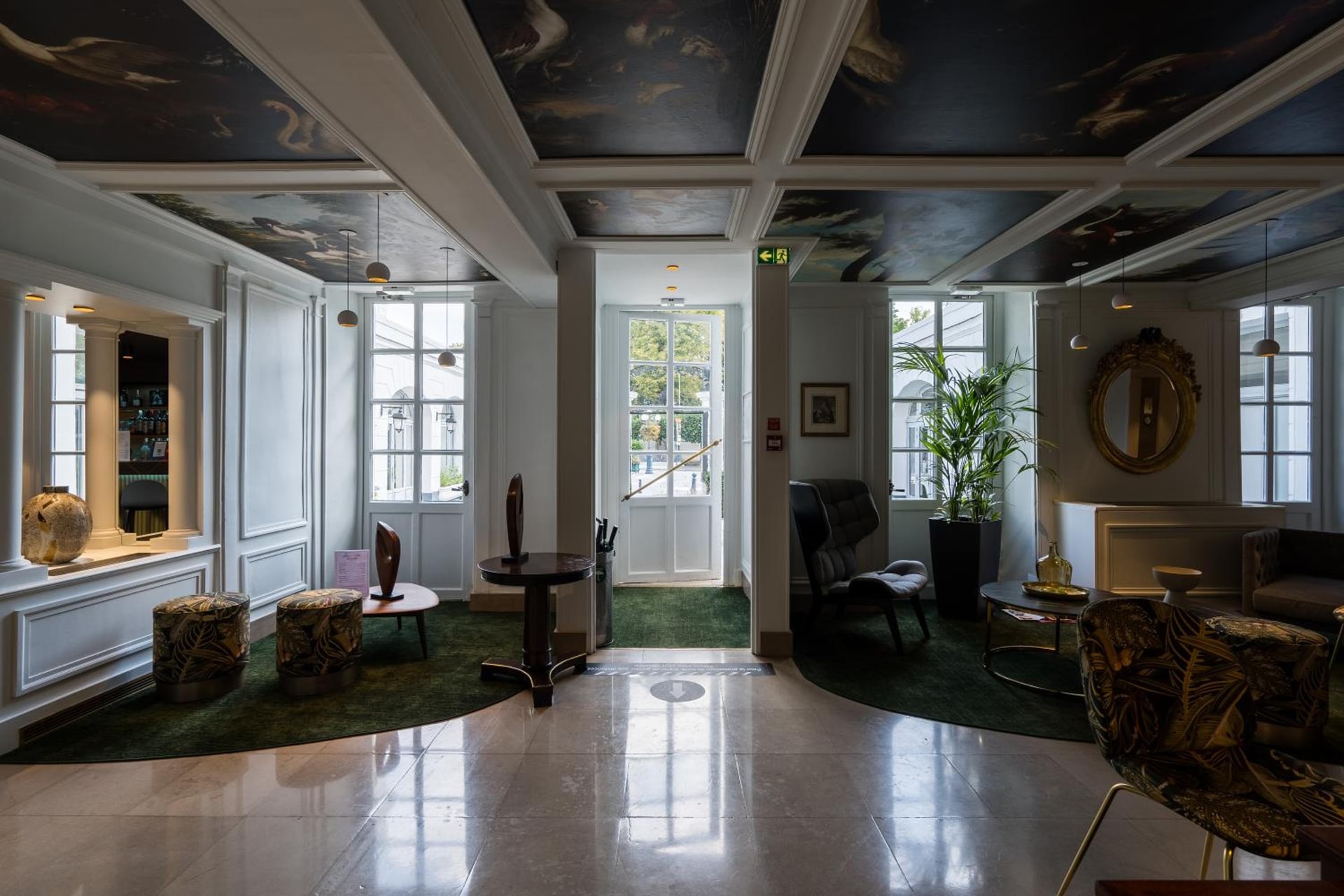 Aigle Noir Hotel Fontainebleau - MGallery Collection