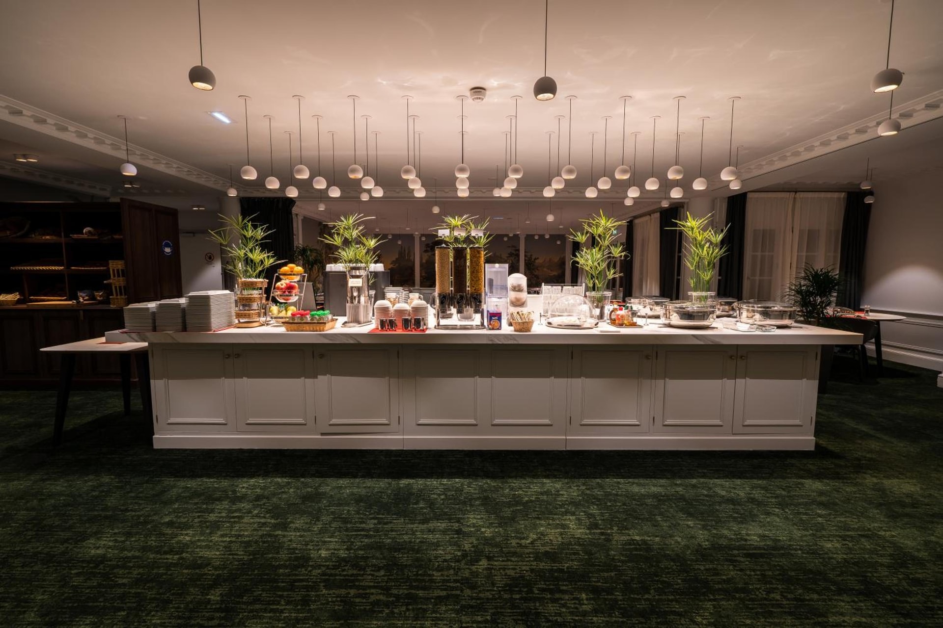 Aigle Noir Hotel Fontainebleau - MGallery Collection
