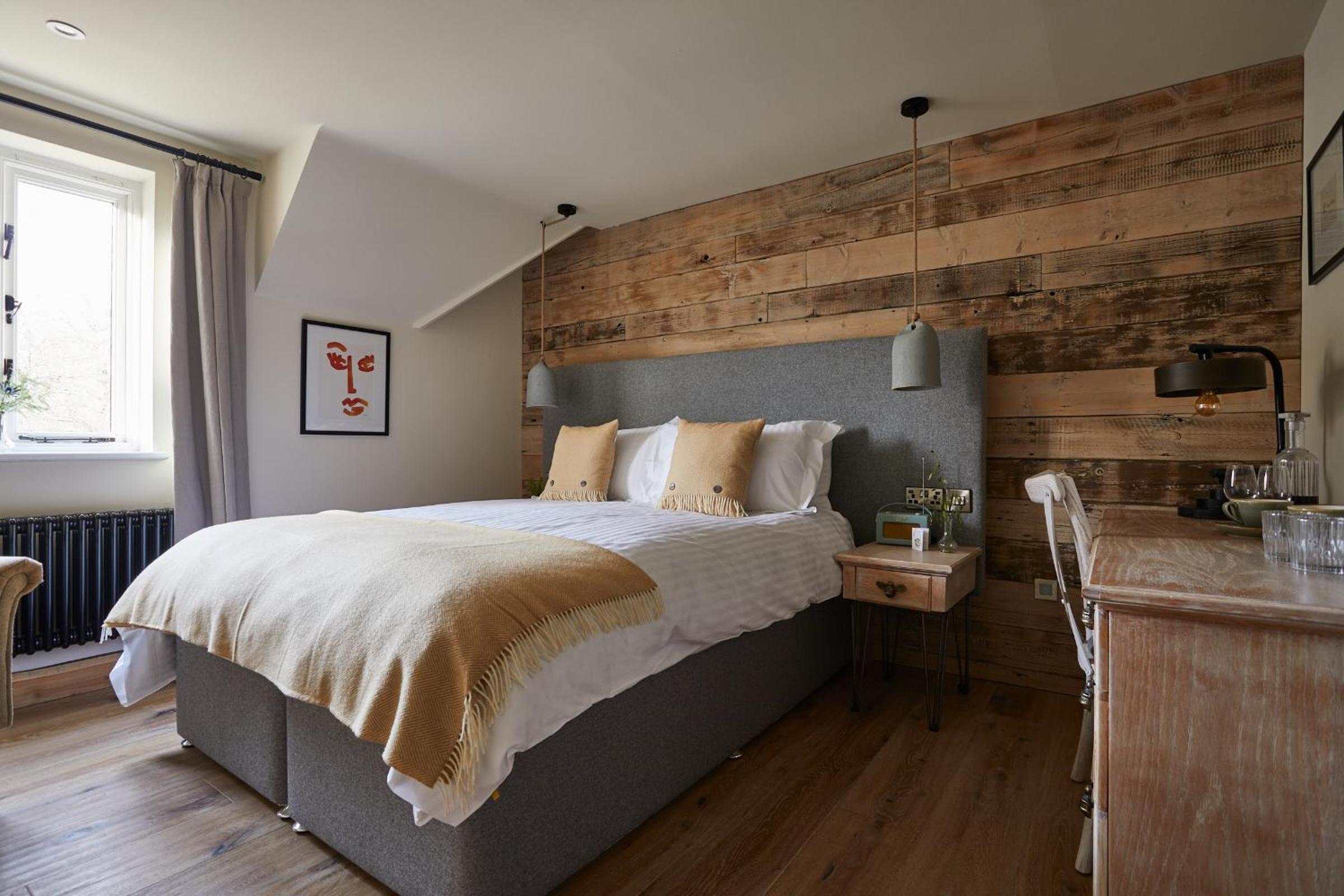 Wild Thyme & Honey - Cirencester-Cotswolds