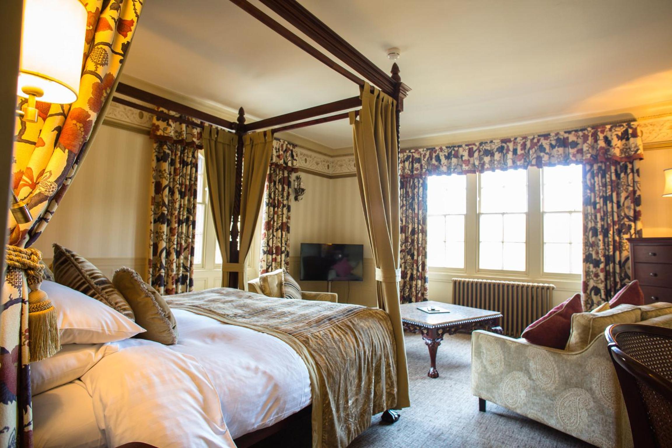 Royal Oak Hotel