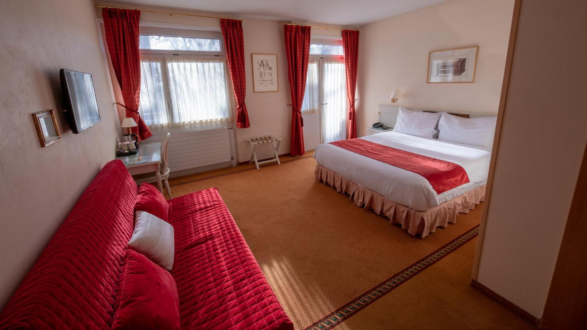 hotel room