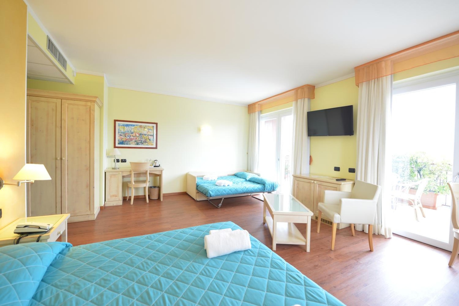 hotel room