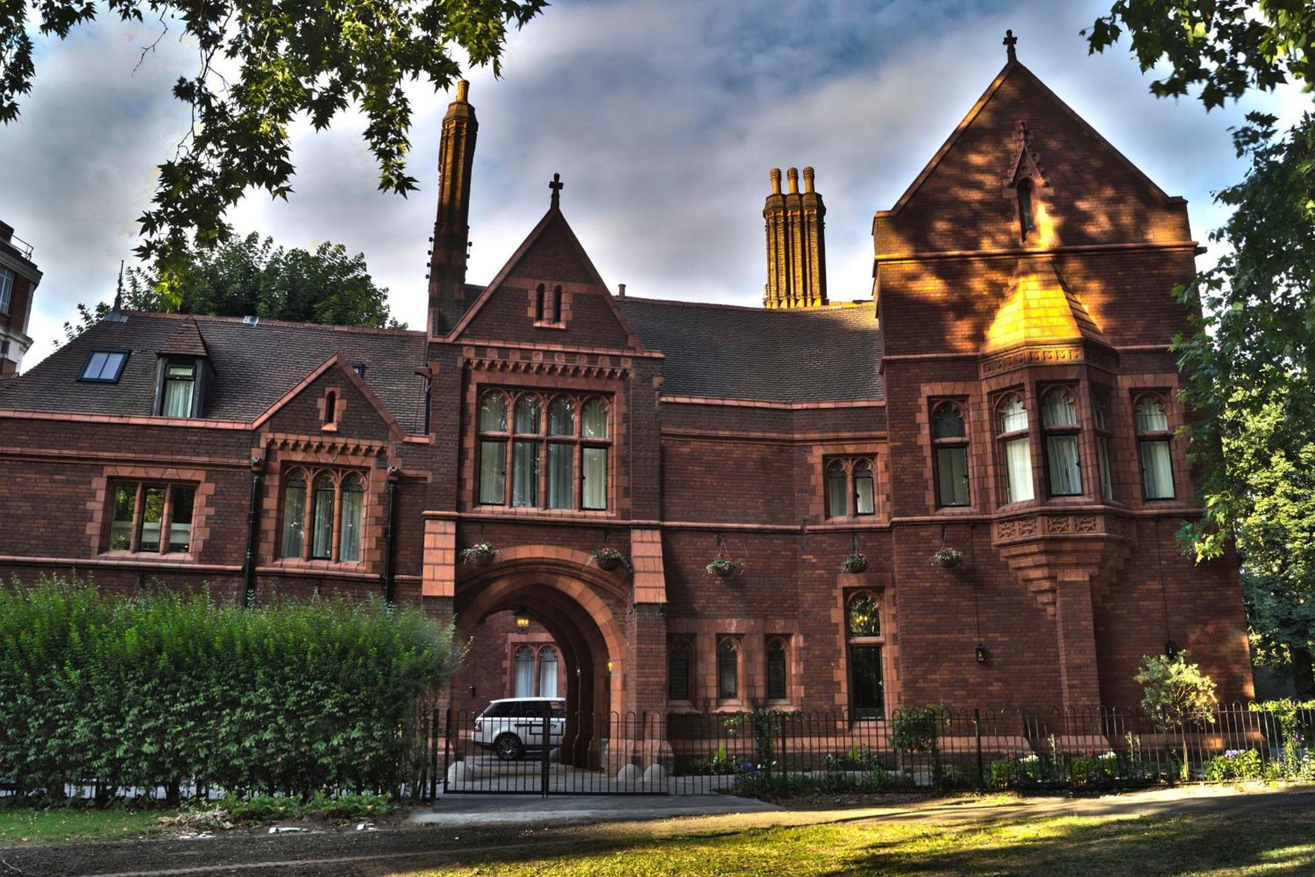 St Paul's Hotel