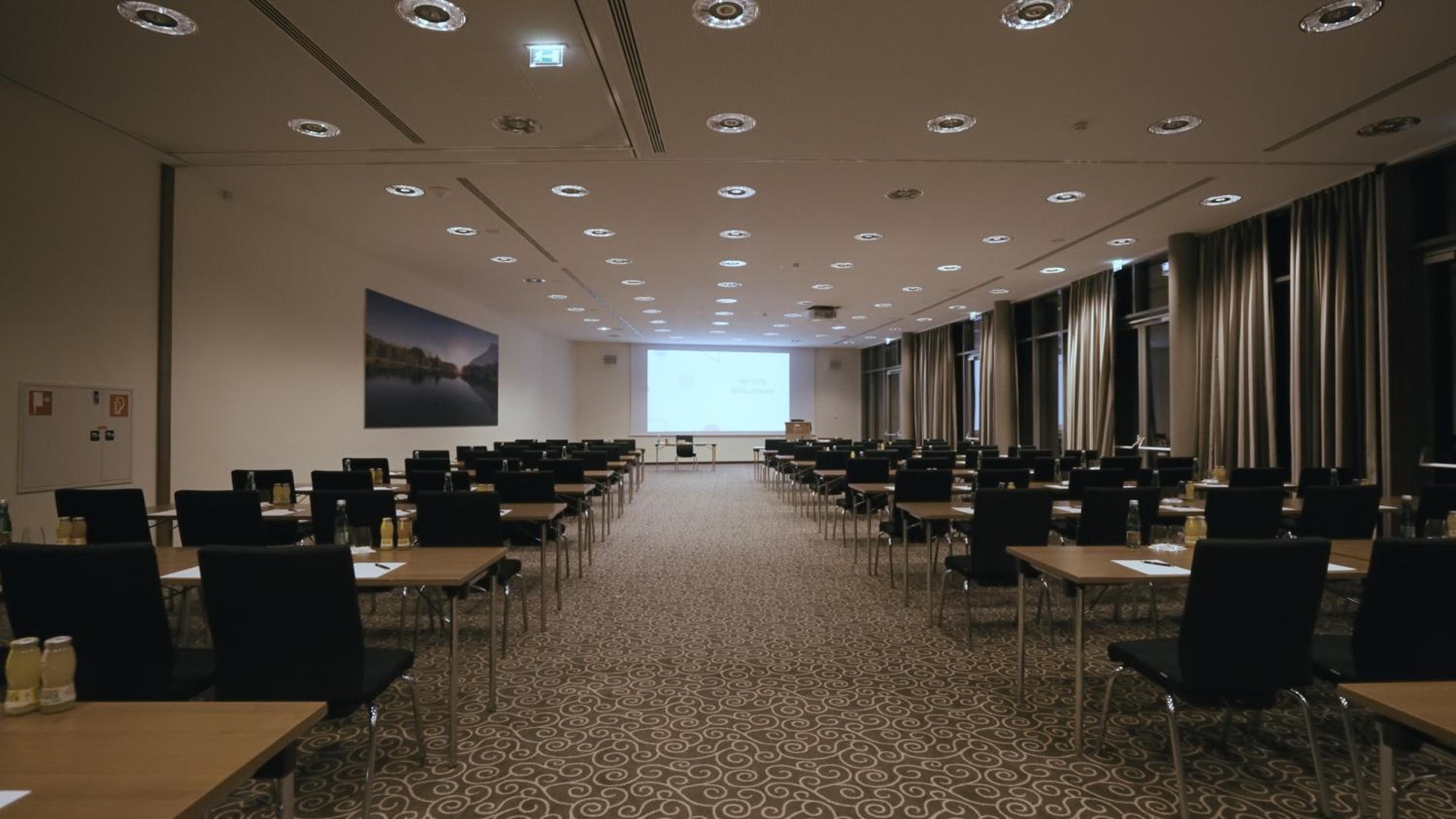 meeting & event spaces