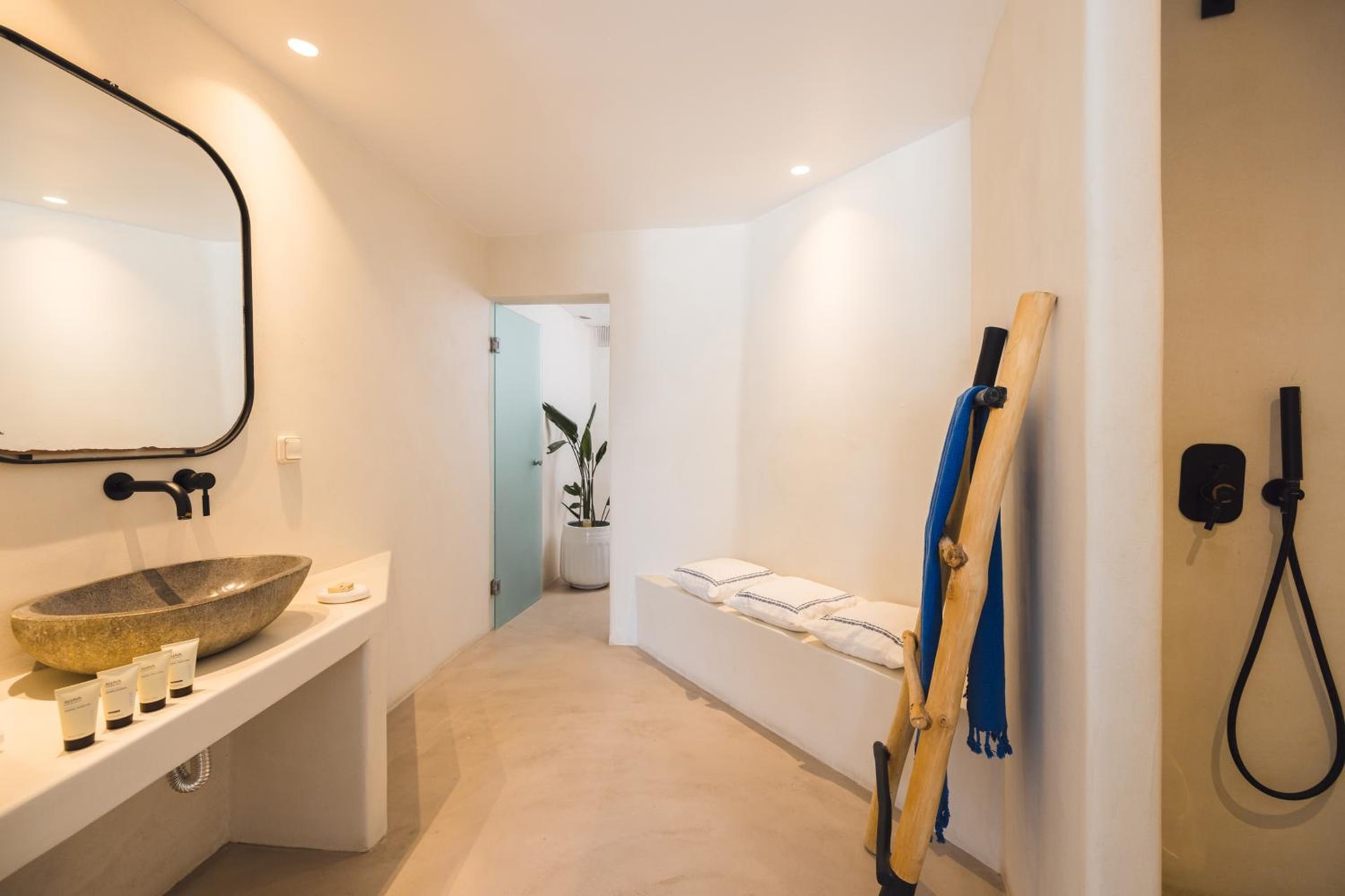 Rocabella Santorini Hotel & Spa