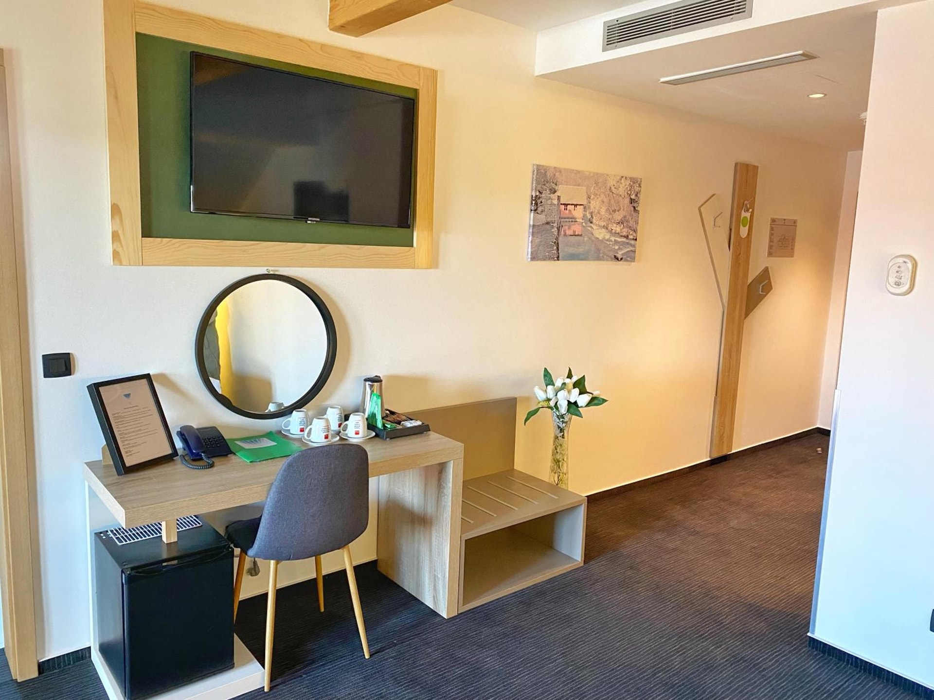 hotel room
