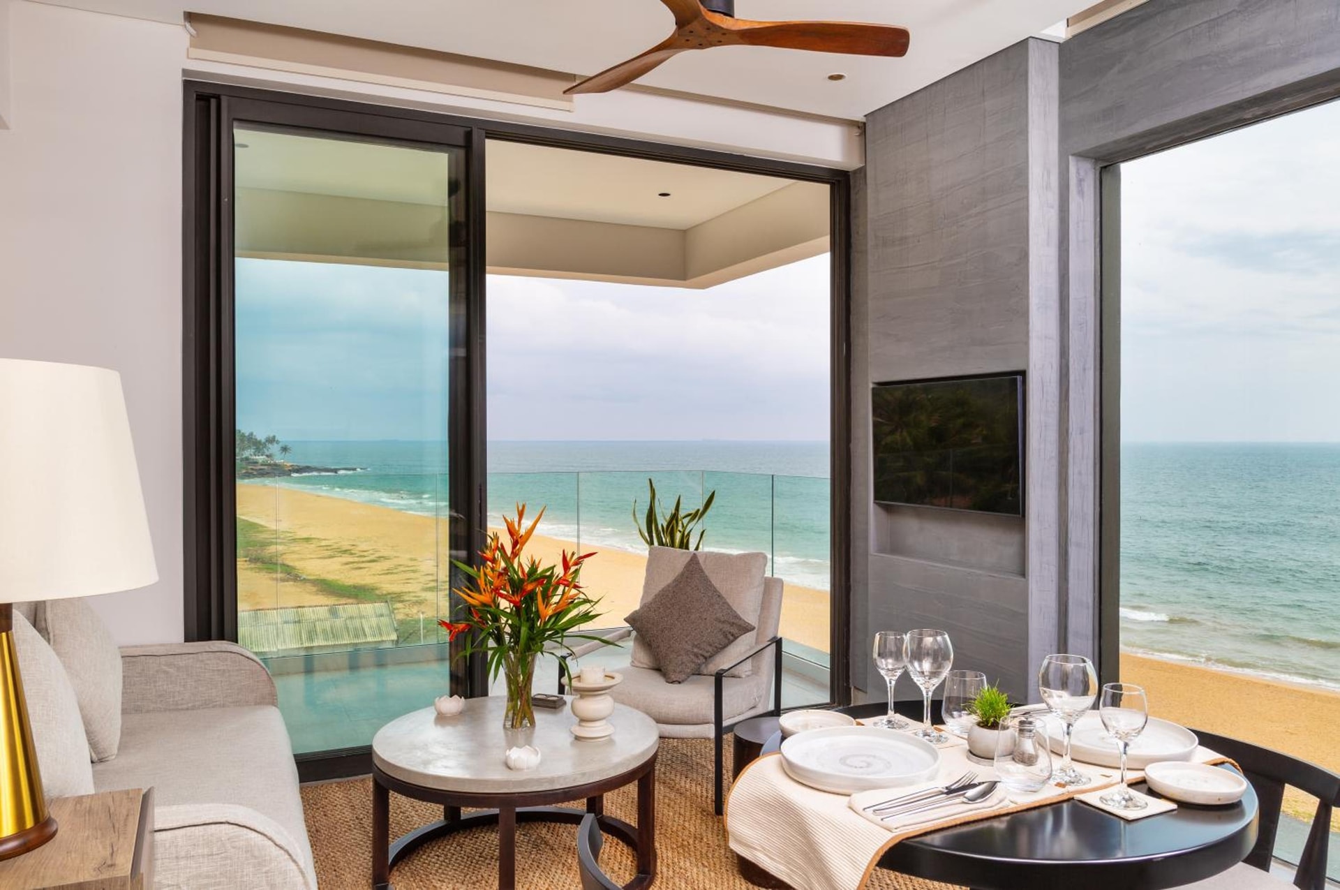 Crystal Sands Hikkaduwa - All Suites with Private Plunge Pools