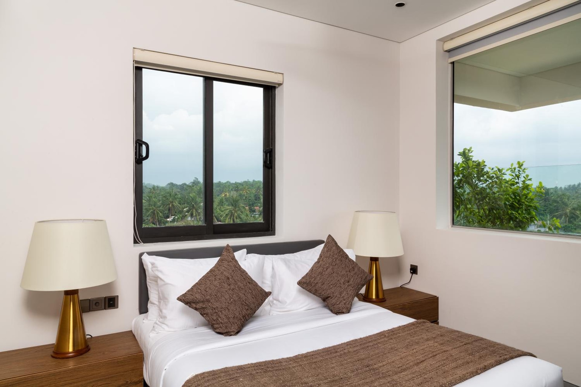 Crystal Sands Hikkaduwa - All Suites with Private Plunge Pools