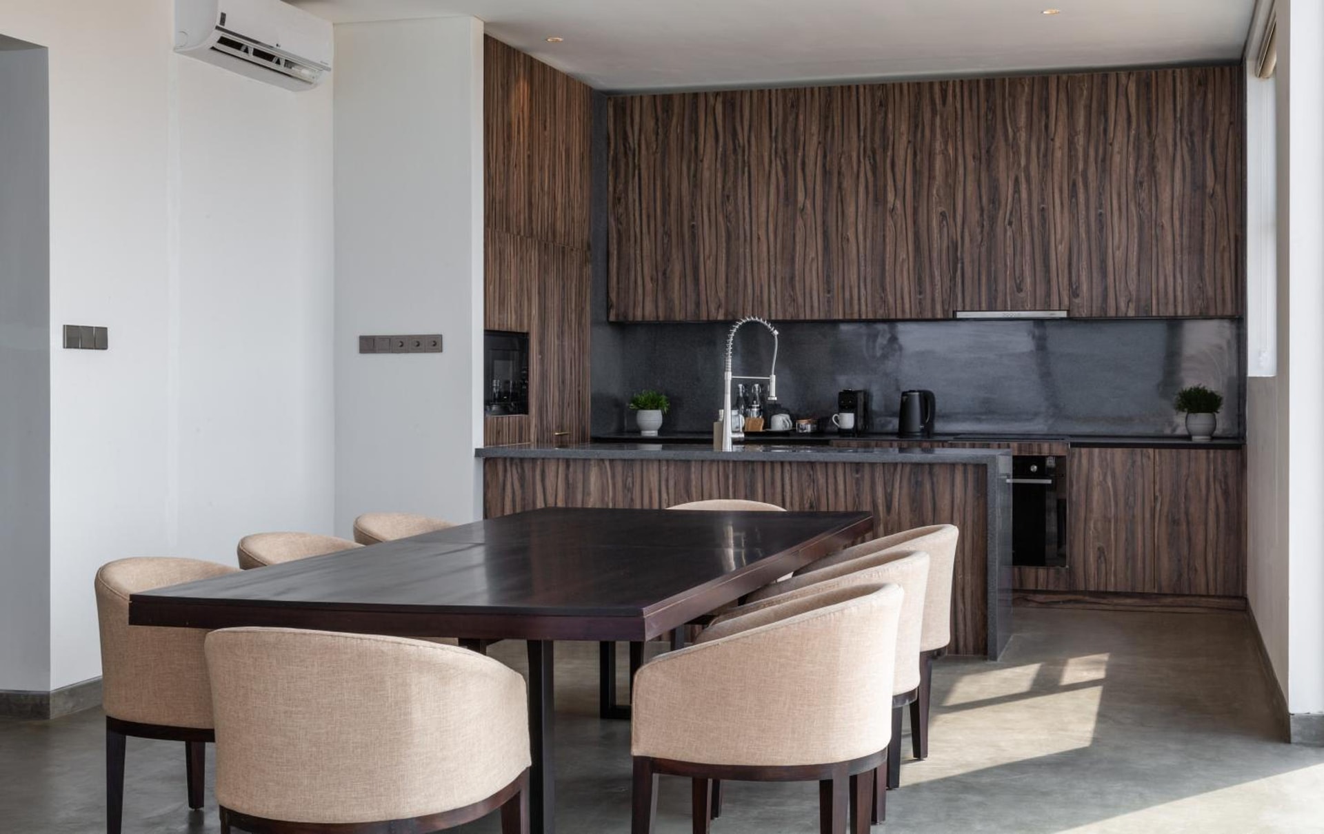 Crystal Sands Hikkaduwa - All Suites with Private Plunge Pools