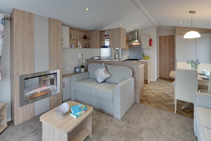 The Lakes Rookley Holiday Park by Away Resorts