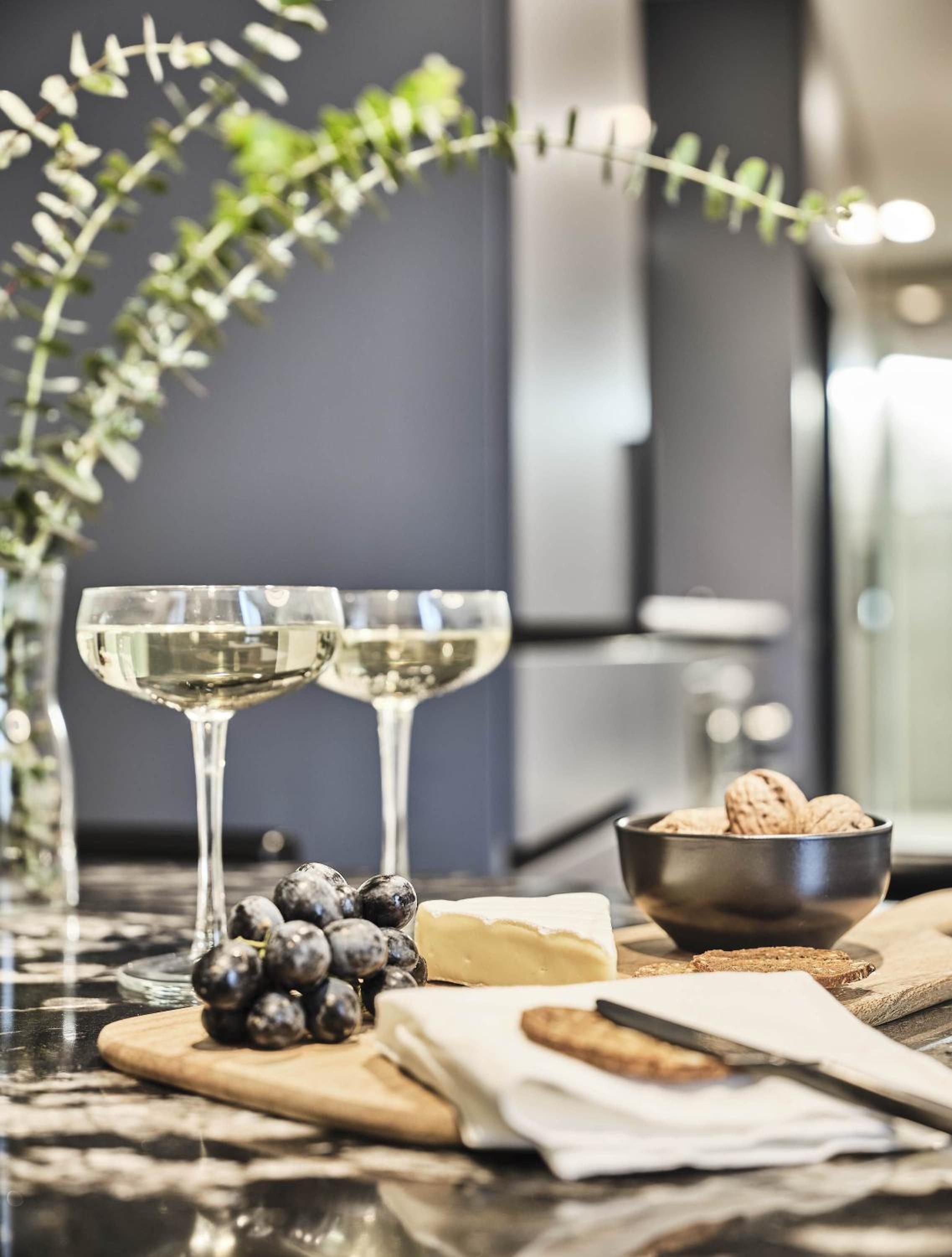 Melbourne City Apartment Hotel
