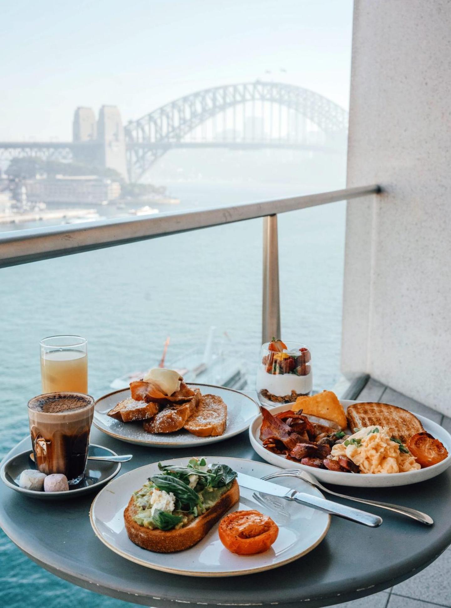 Pullman Quay Grand Sydney Harbour