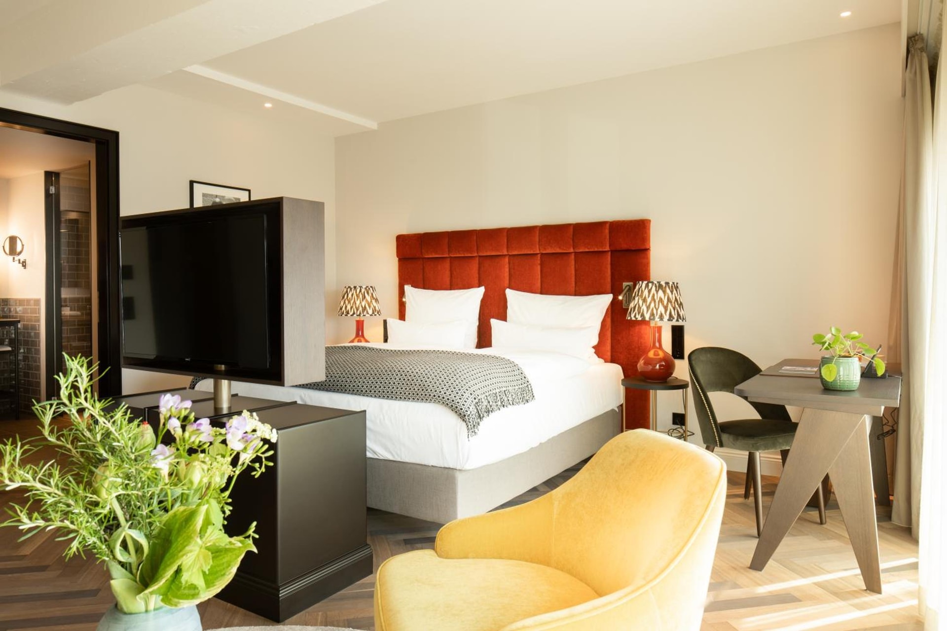 hotel room