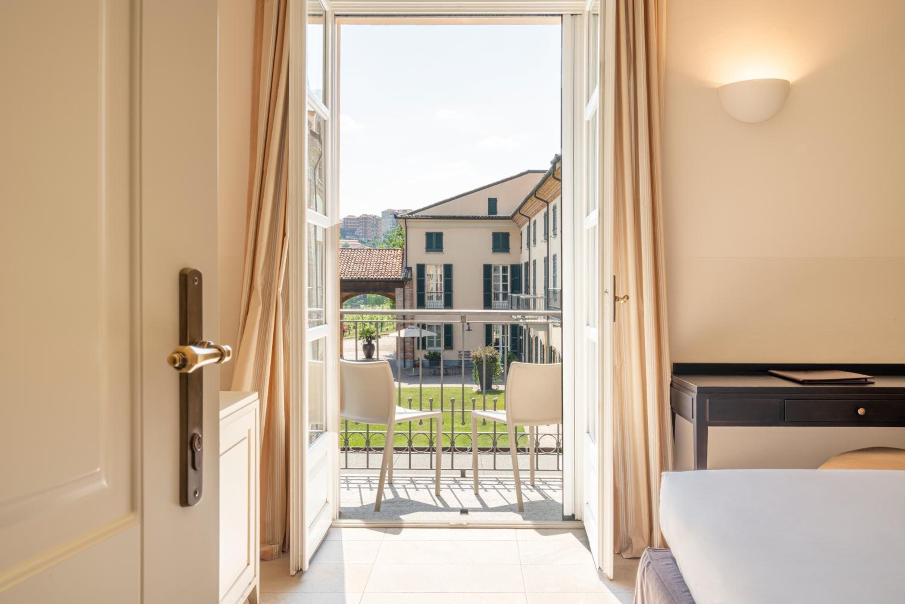 SPINEROLA Nature Living in Monferrato ADULTS ONLY