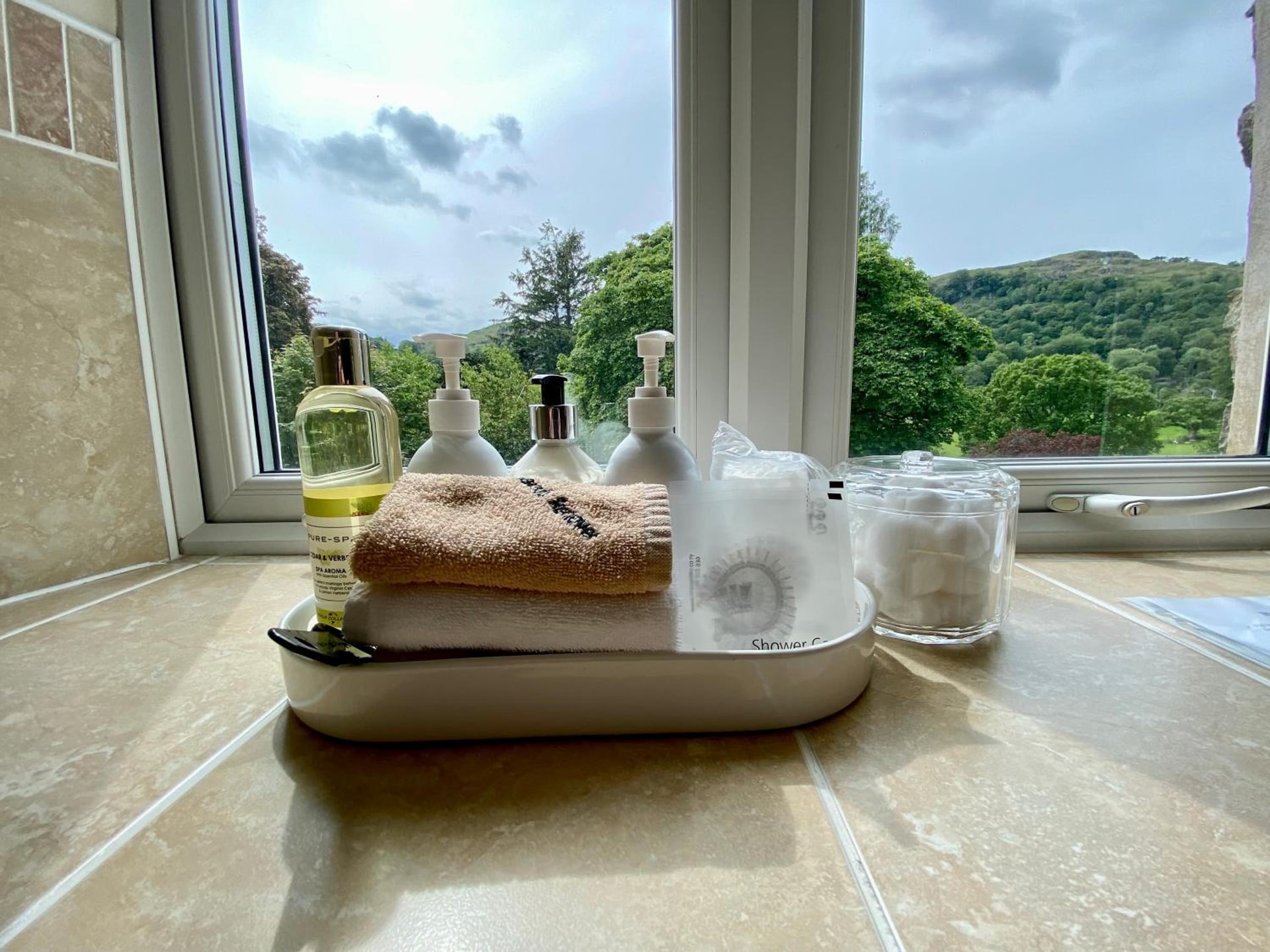Crow How Country Guest House