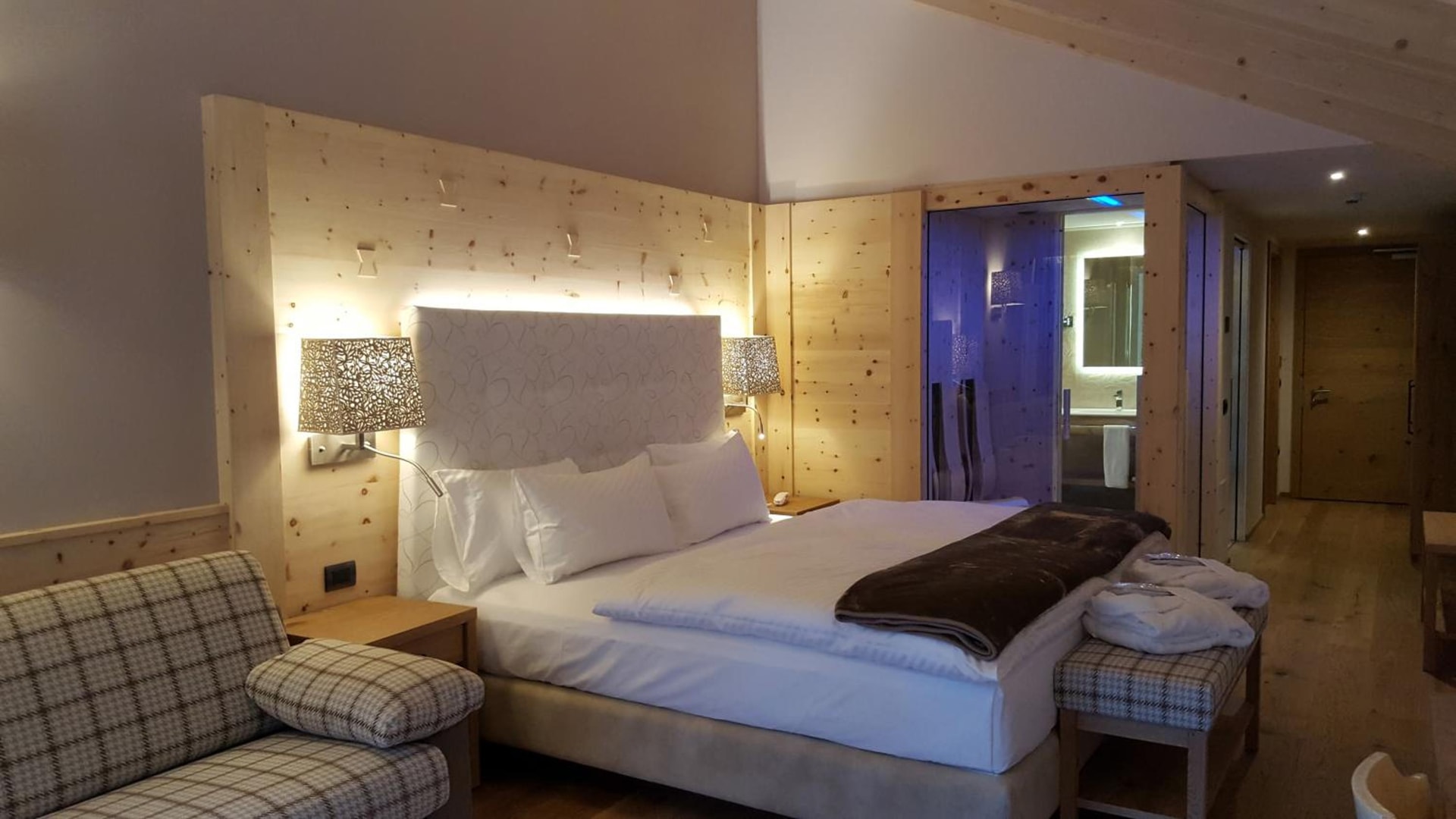 Hotel Cesa Tyrol