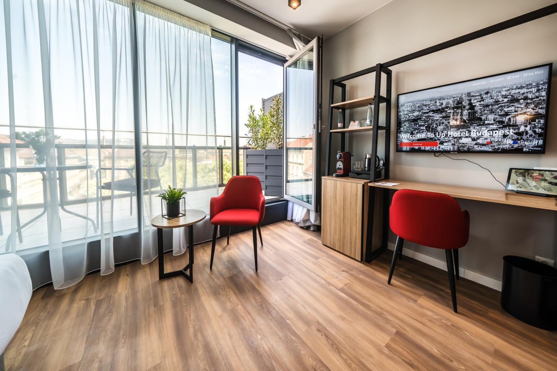 Up Hotel Budapest