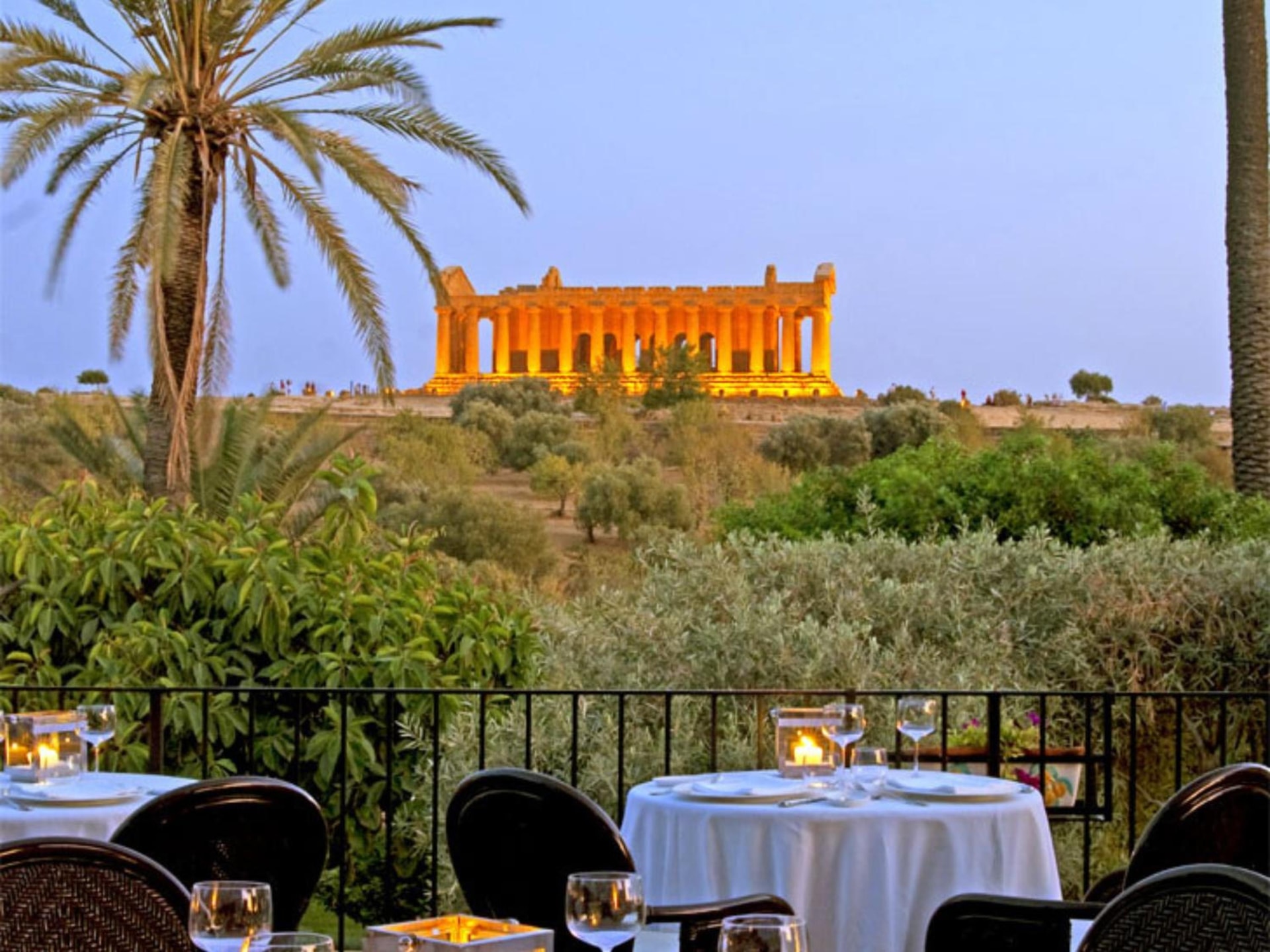 Villa Athena Resort