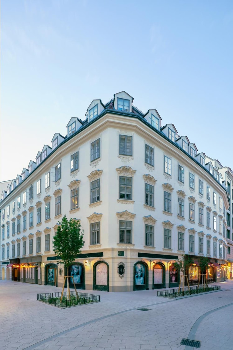 hotel image 0