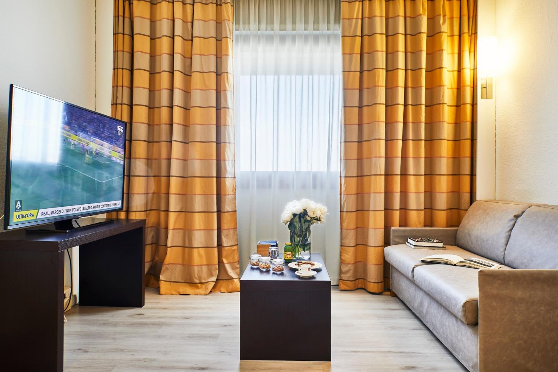 Living Place Hotel