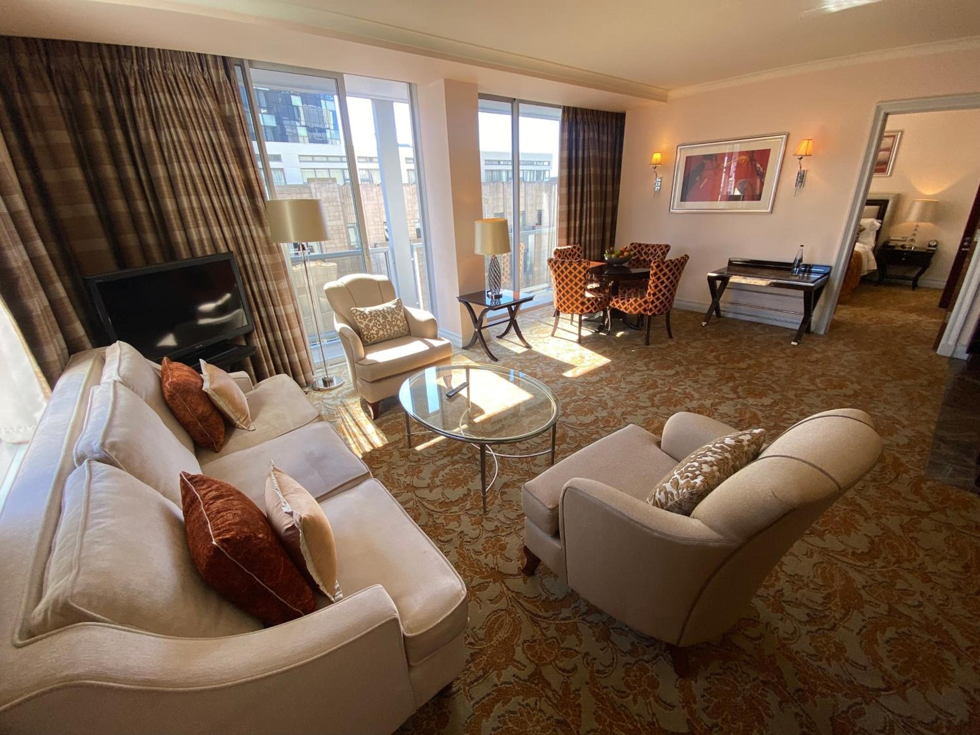 Taj Executive Suites, Private Residence