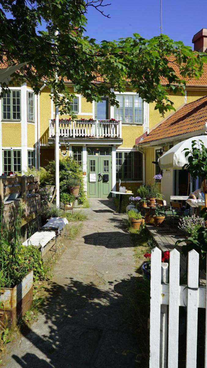 hotel image 0