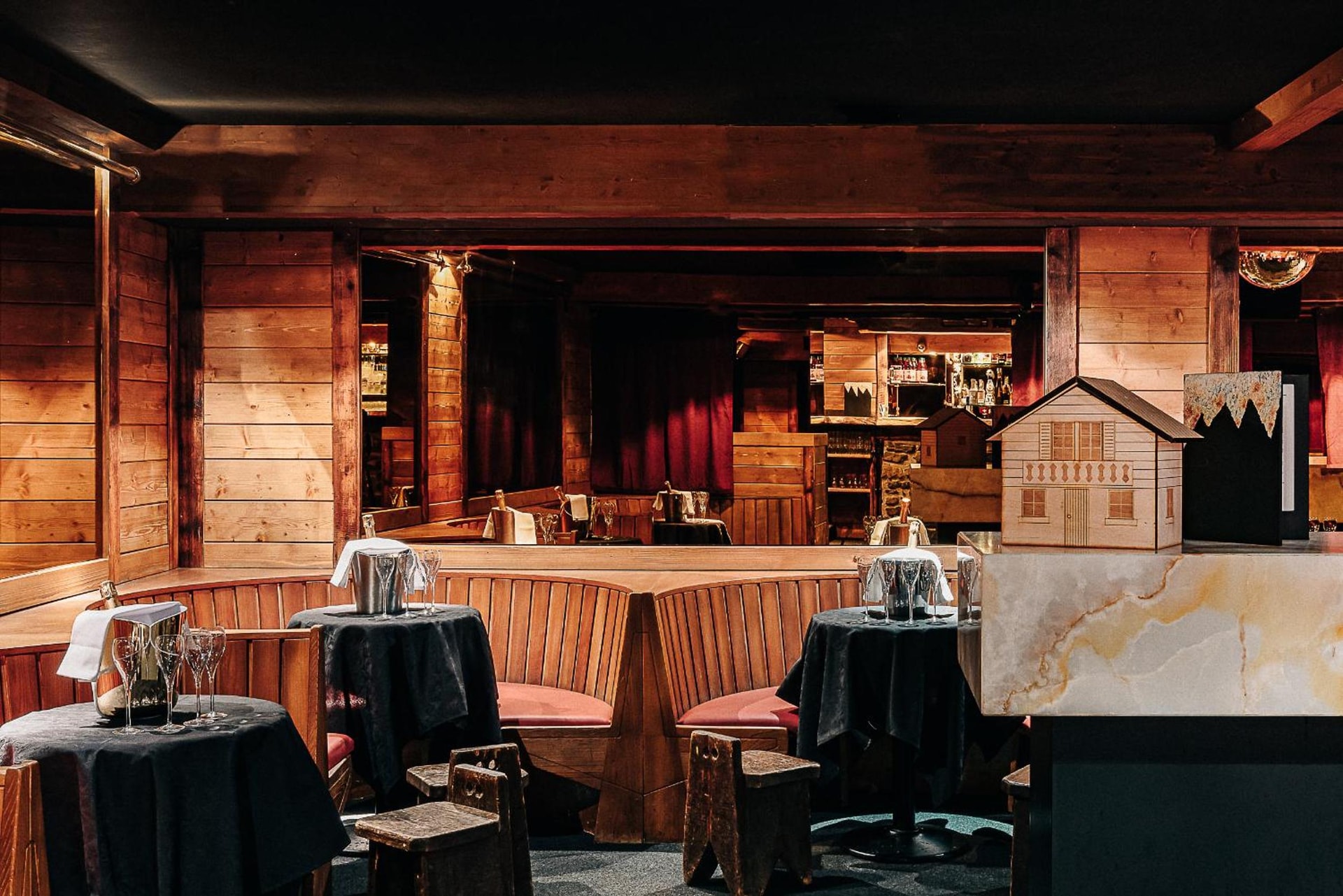 Experimental Chalet Verbier