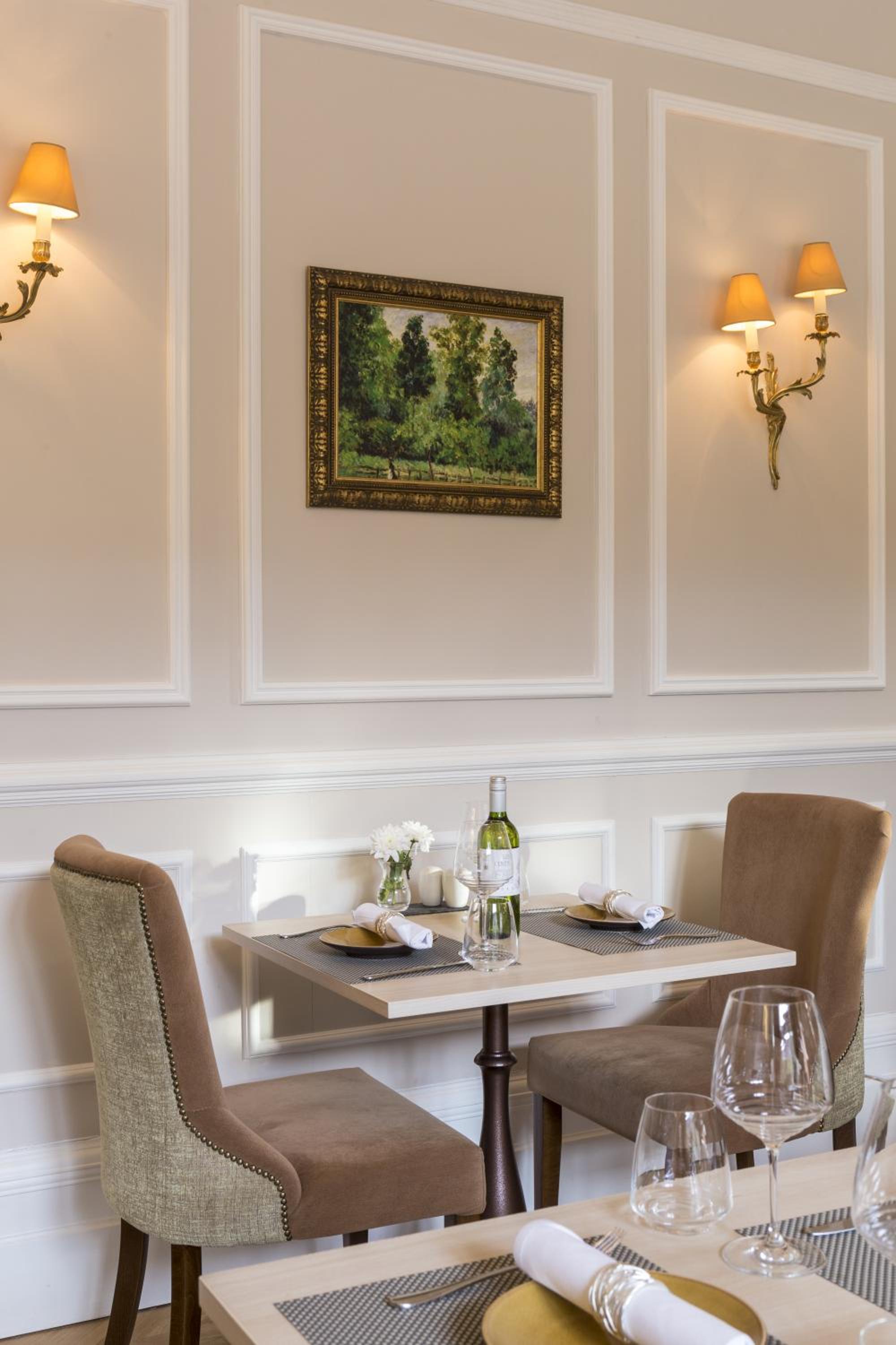 restaurant