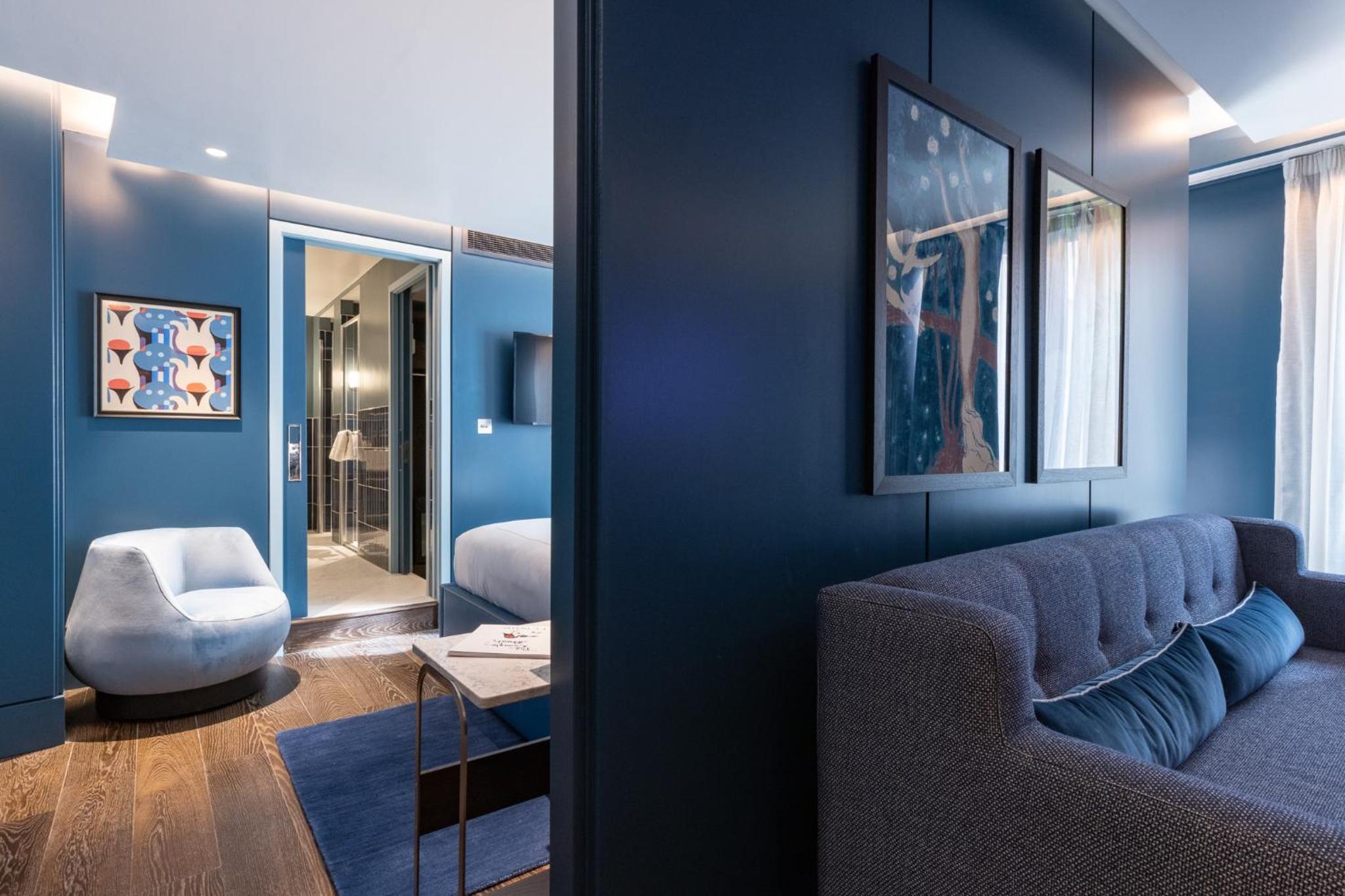 hotel reception