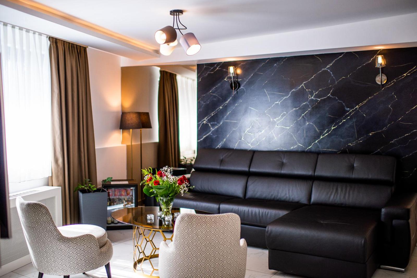 Amsterdam Hotel Pool & SPA