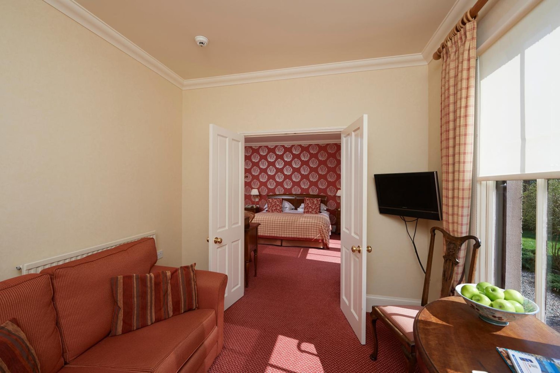 Loch Ness Country House Hotel