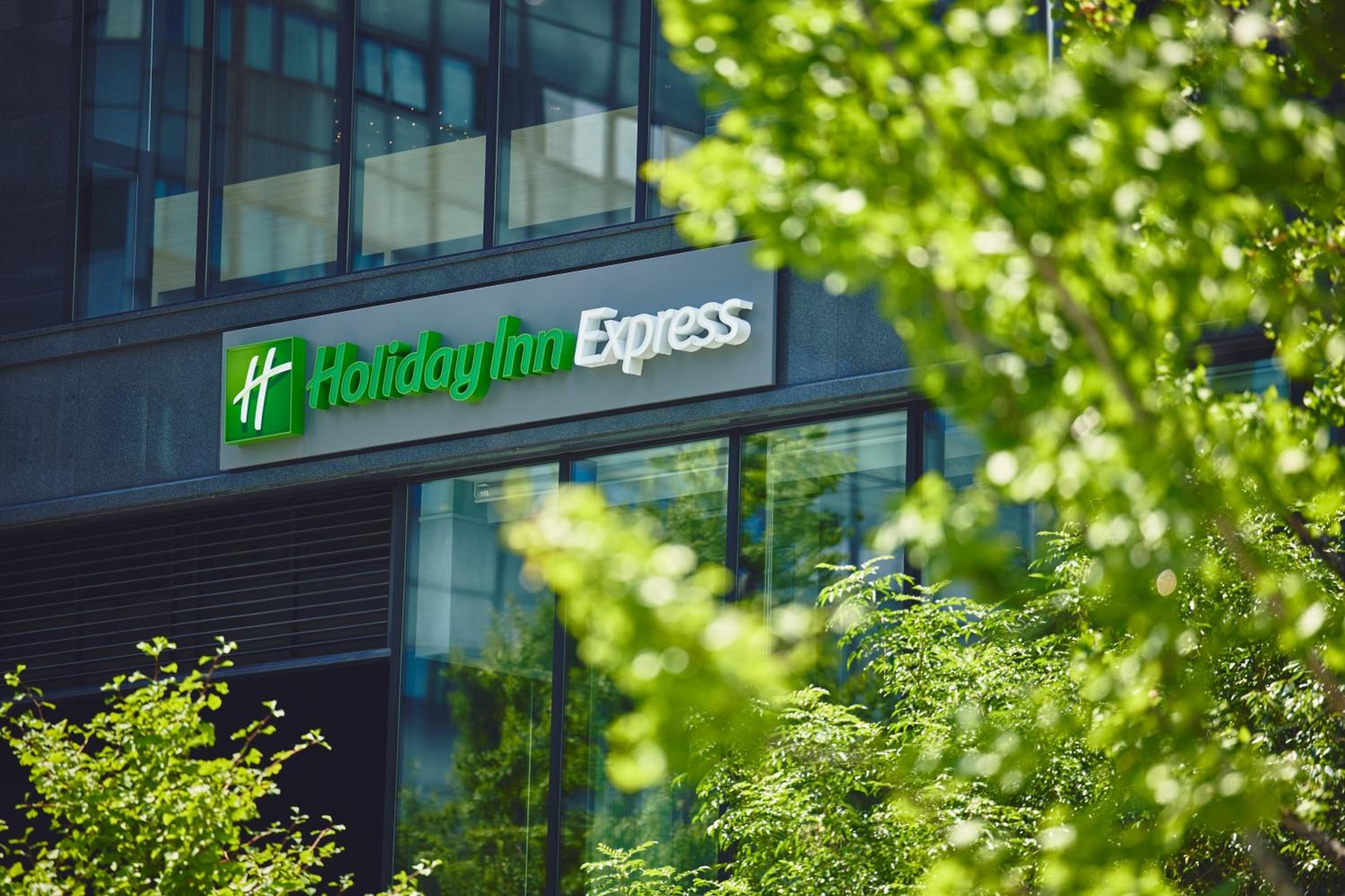 Holiday Inn Express Osaka City Centre- Midosuji by IHG