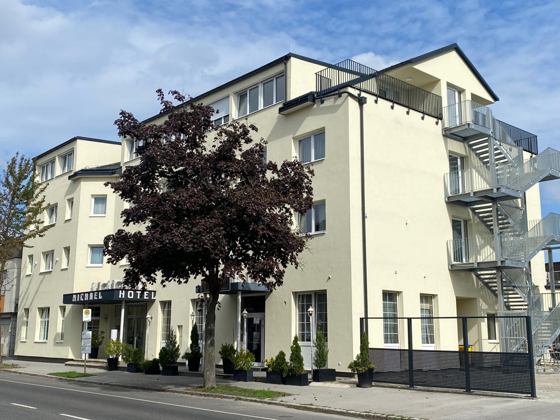 Hotel Michael