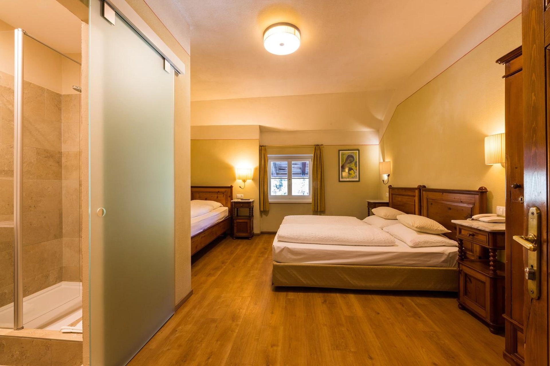 Hotel Lago di Braies