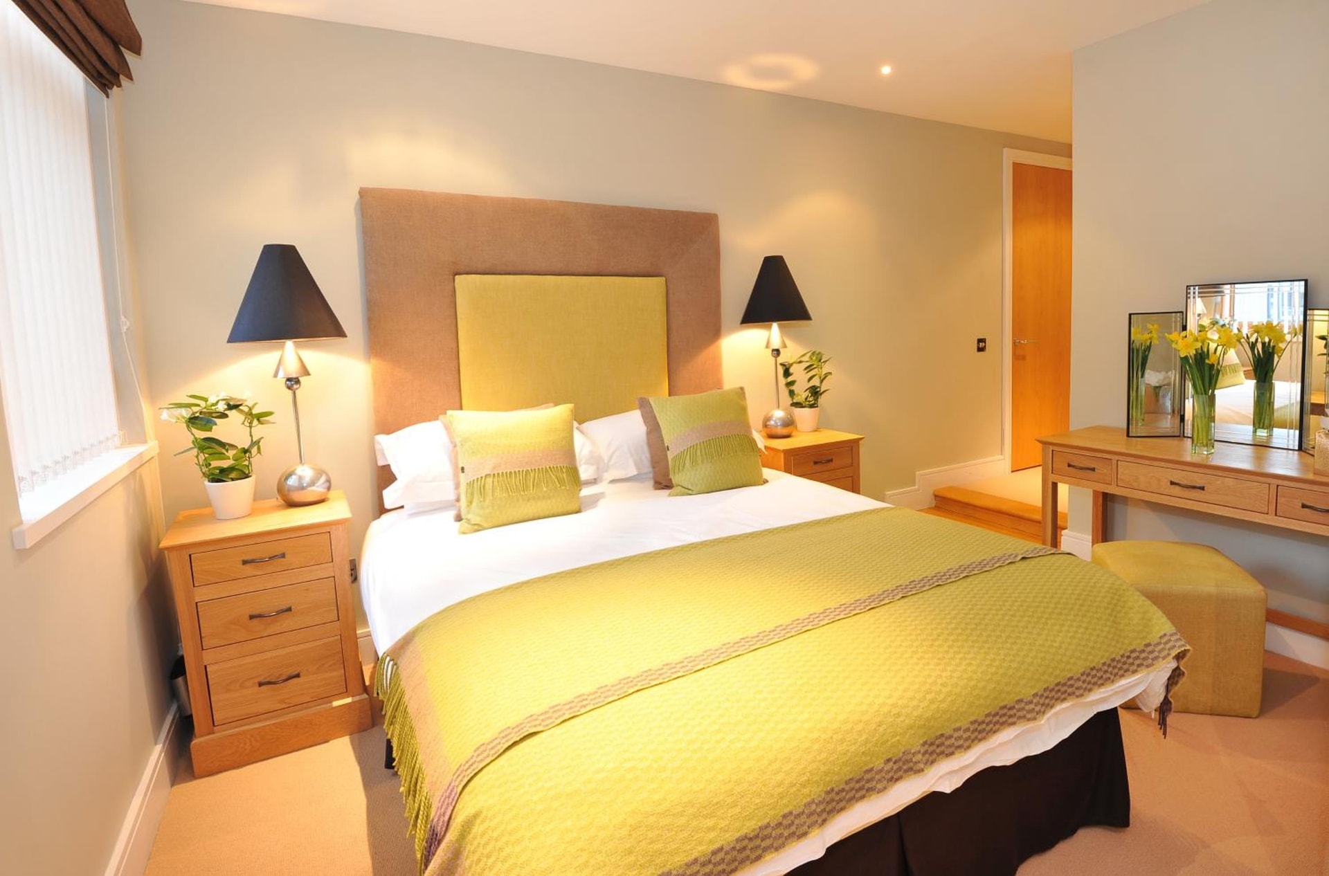 Highland Apartments by Mansley