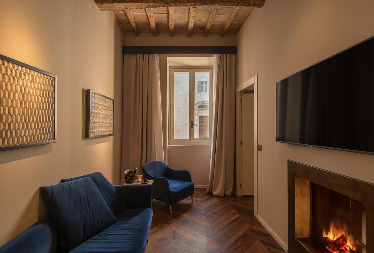 Times Suites - Guesthouse - Etruria Collection