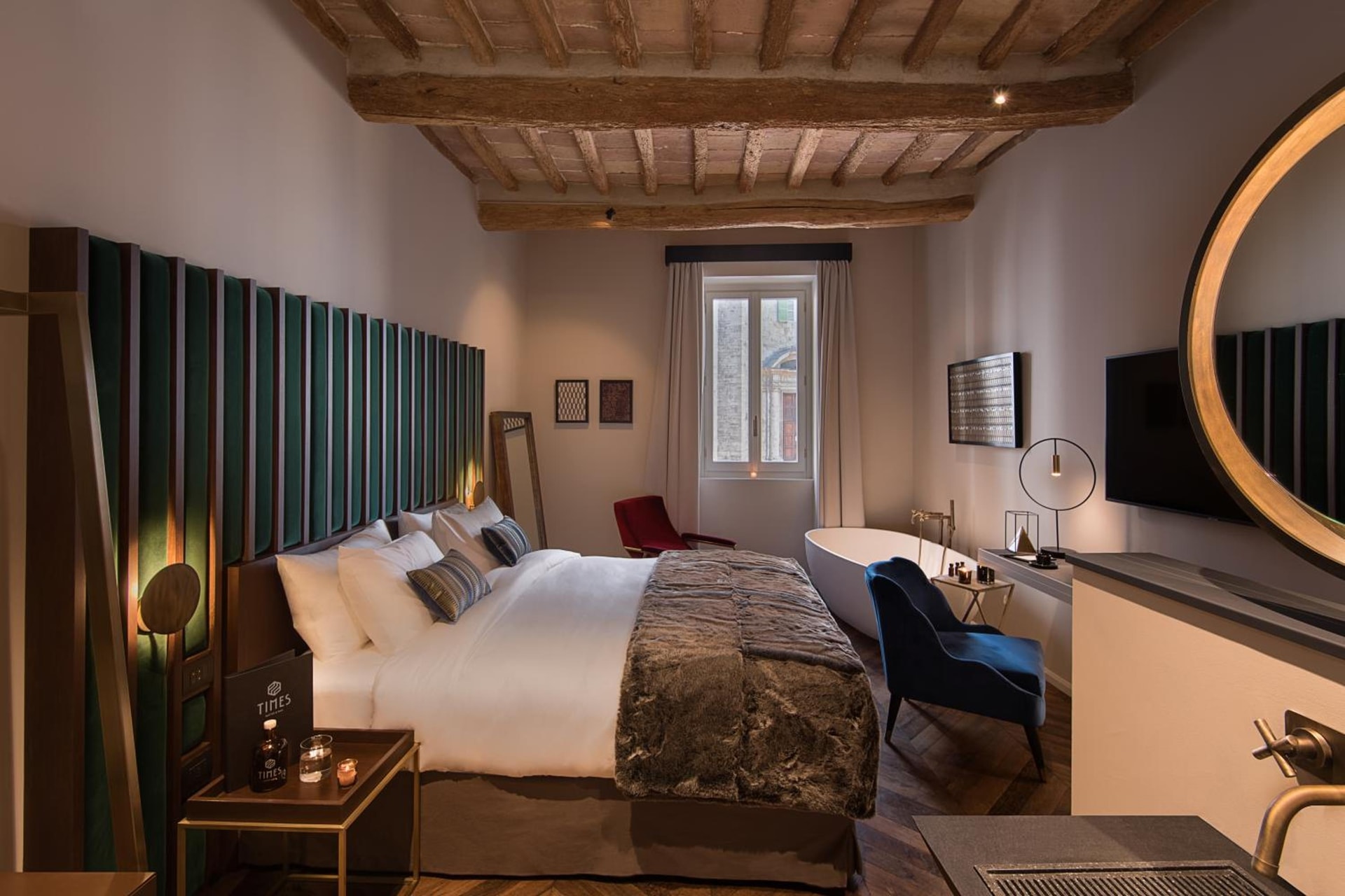Times Suites - Guesthouse - Etruria Collection