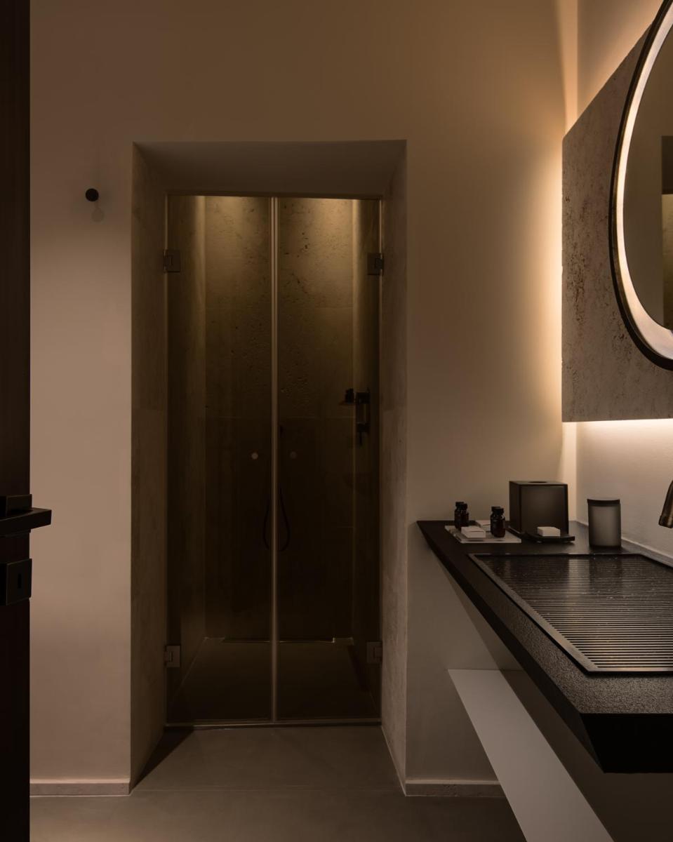 Times Suites - Guesthouse - Etruria Collection