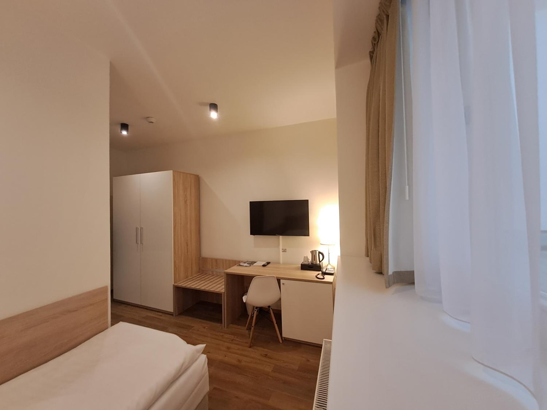 Hotel Garden Court