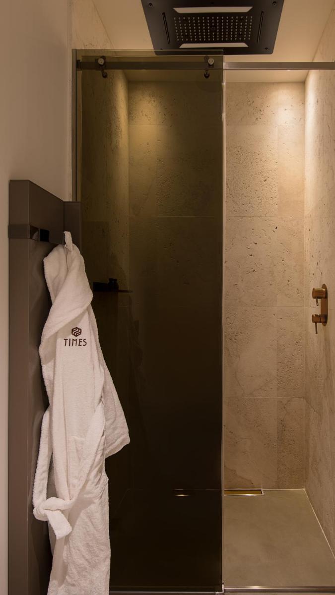 Times Suites - Guesthouse - Etruria Collection