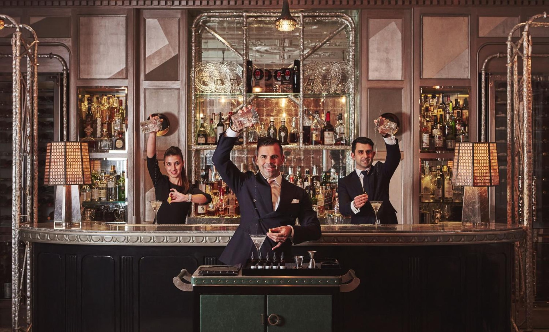 bar